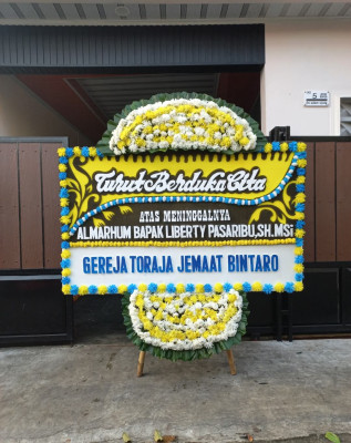 Papan Bunga Duka di Pasirbiru